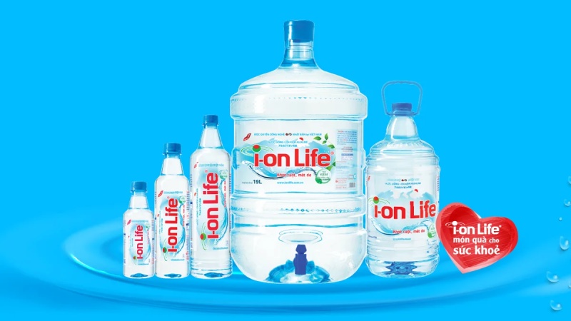 Nước ion kiềm đóng chai sản xuất bằng công nghệ alkaline