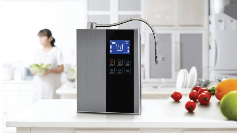Giá máy tạo nước ion kiềm từ máy điện giải cao