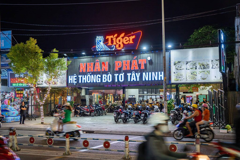 Quán Bò Tơ Nhân Phát Lê Văn Quới Bình Tân